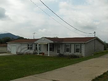 1st image of 127 Jeri Dr