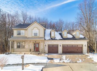 6400 Gossamer Ct, Westerville, OH 43081