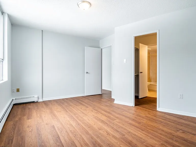 501 Wilkins St — Photo 11
