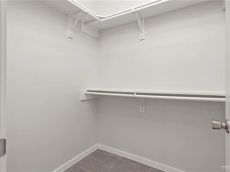 2501 Hilltop Ave #1 — Photo 11