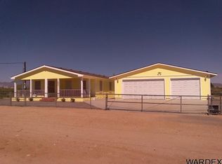 3808 N Hoover Rd, Golden Valley, AZ 86413