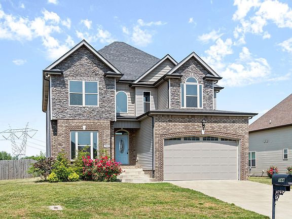 3rd image of 744 Lillian Grace Dr