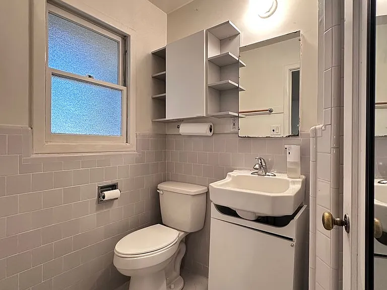 610 William St #A — Photo 10