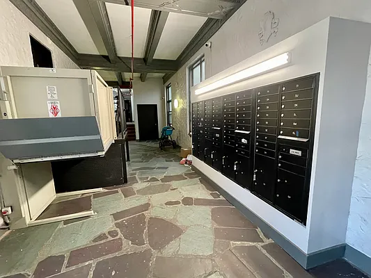 Rented by Zjama Realty Corp | media 13