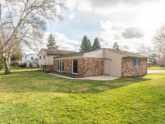 5th image of 7125 Cathedral Dr
