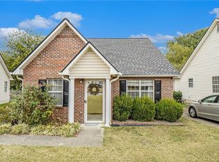 92 Pointe North Dr, Cartersville, GA 30120