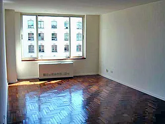 Rented by Boulevard Residentials