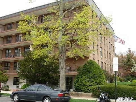 1st image of 55 S Bergen Pl APT 4F