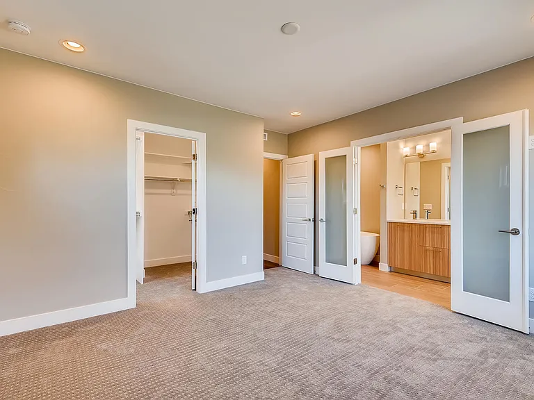 3963 N Vrain St — Photo 18