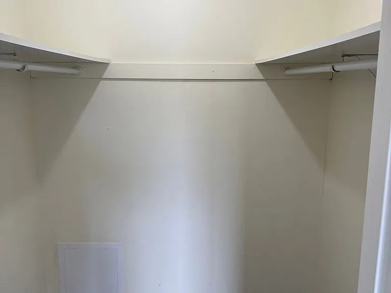 400 Browns Ct — Photo 27