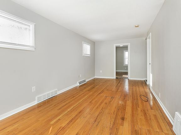 2nd image of 1216 Cherokee Ave