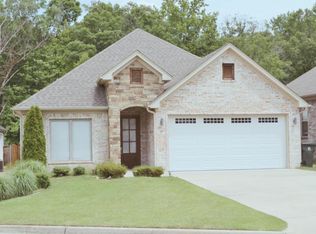 27 Piper Ln, Little Rock, AR 72223