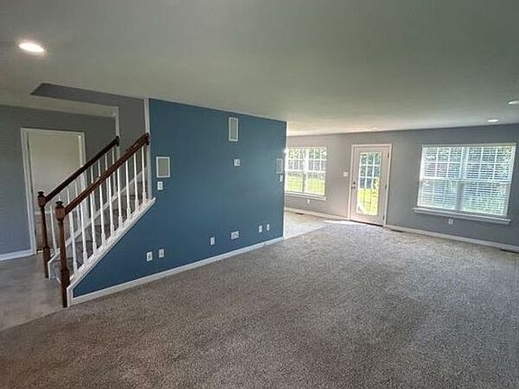 5th image of 8535 Crestwicke Ln