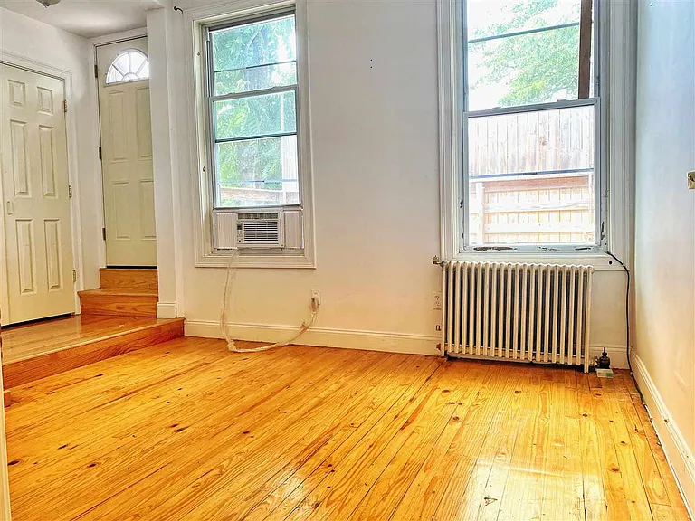 218 Newark Ave #1 — Photo 4