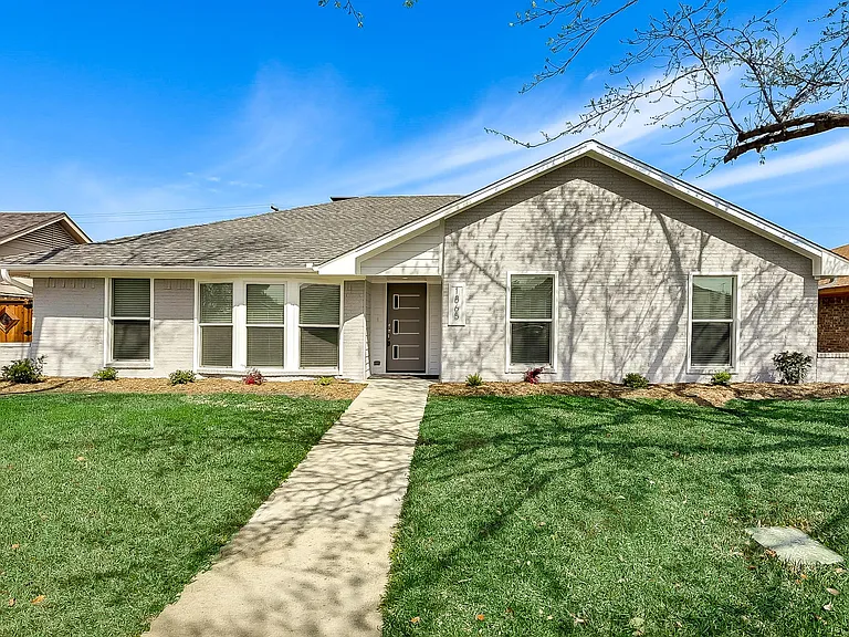 Make this wonderful house your home!