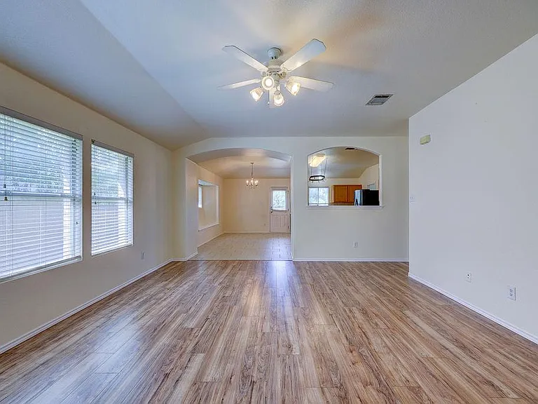 129 Dove Song Dr — Photo 9