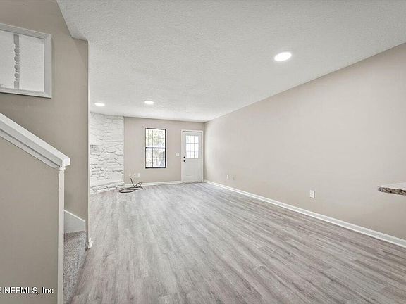 4th image of 4341 PATHWOOD Way