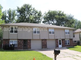16609 E 28th Pl, Independence, MO 64055