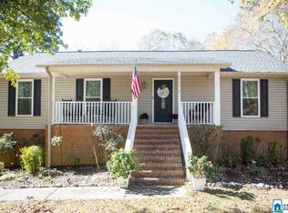 5272 Memory Ln, Mount Olive, AL 35117