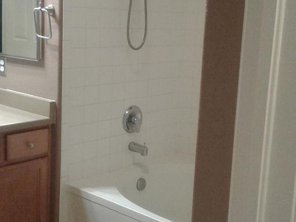 2nd image of 479 Black Feather Loop APT 304