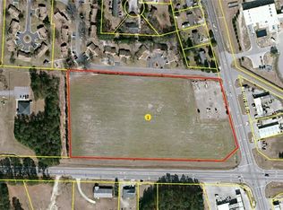 S Main St, Raeford, NC 28376