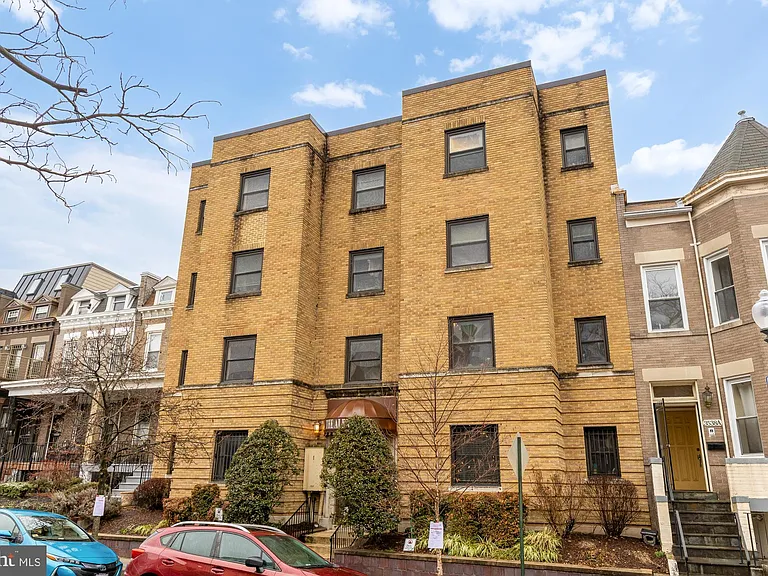 3534 10th St NW #200 — Photo 33