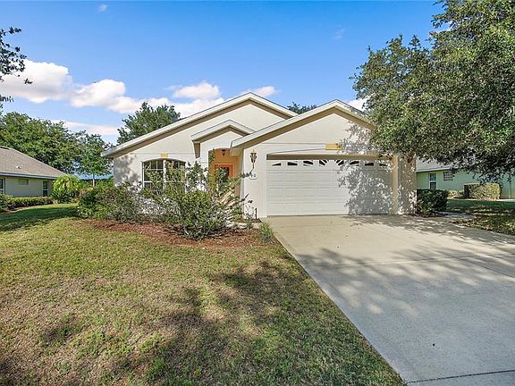 2nd image of 90 Twin Lake Cir