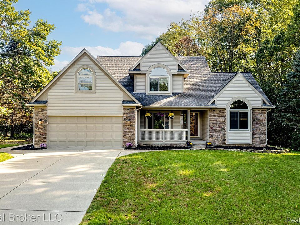 1st image of 5415 Dillon Dr