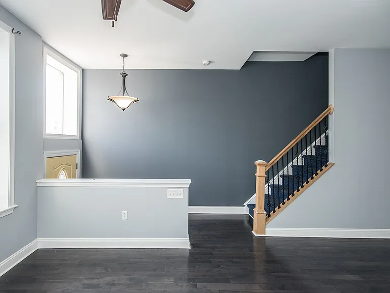 2316 E Lehigh Ave — Photo 10