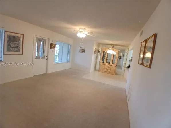 3561 Pine Tree Ct APT D-2, Greenacres, FL 33463