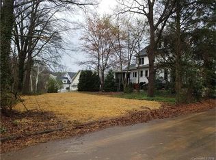 522 Walnut St, Davidson, NC 28036