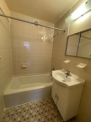 5th image of 14210 Roosevelt Ave APT 111