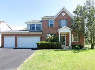 912 Jessamine Dr, Oswego, IL 60543