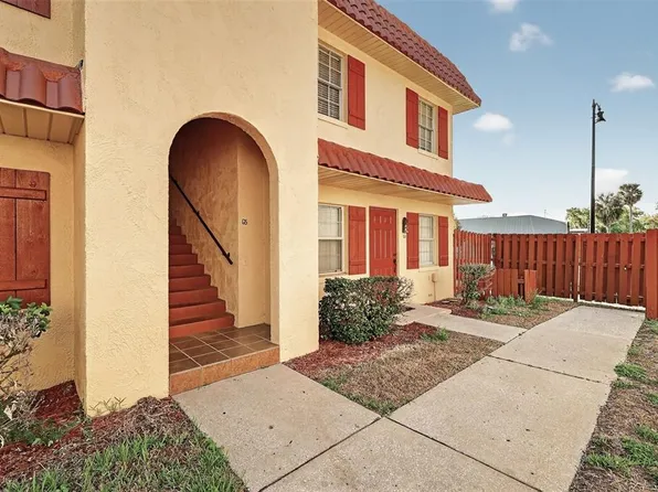 1112 W Main St APT G5, Leesburg, FL 34748