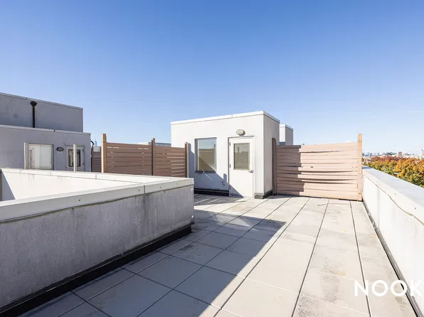 756 Myrtle Avenue image 1 of 21