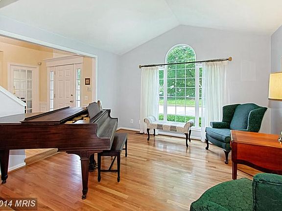 5th image of 7727 Island Creek Ct