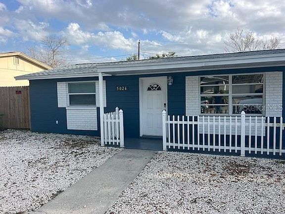 2nd image of 5026 Moog Rd