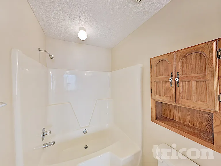 1310 May Oak Cir — Photo 15