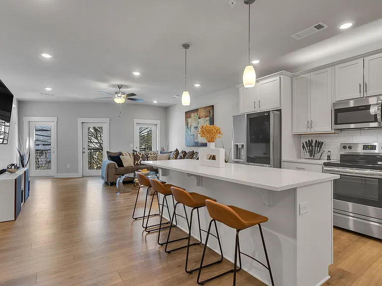 2030 Main St NW #204 — Photo 3
