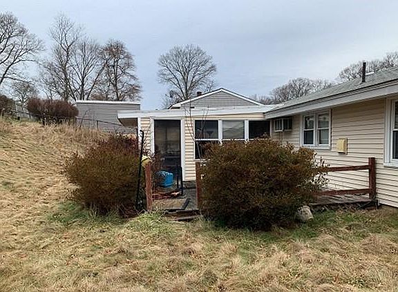5th image of 71 Royal Rd