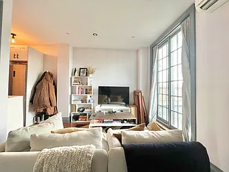 Rented by Doorway NYC, LLC