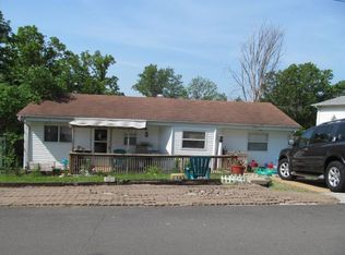 2071 Pearl Dr, Arnold, MO 63010