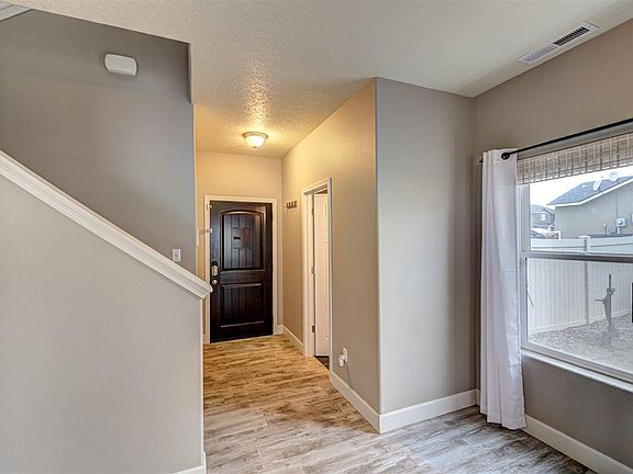 2nd image of 5903 Thistledown Dr