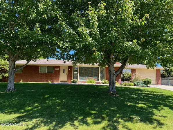5301 Glacier Way, Yakima, WA 98908