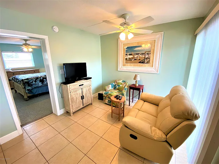 204 Adams Ave #5 — Photo 5