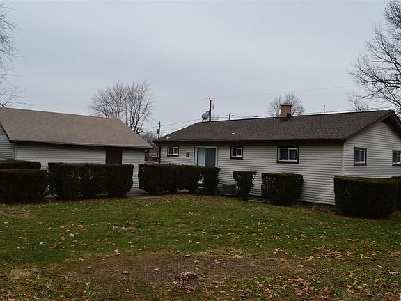 3rd image of 1967 Fry Loop Ave