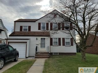 16 Matthew Ave, Carteret, NJ 07008
