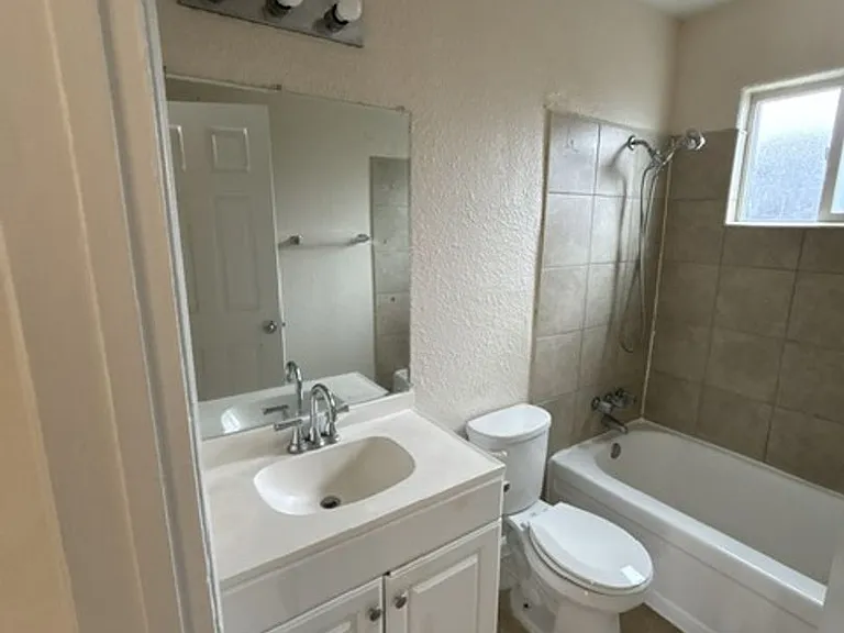 Osito Apartments — Photo 5
