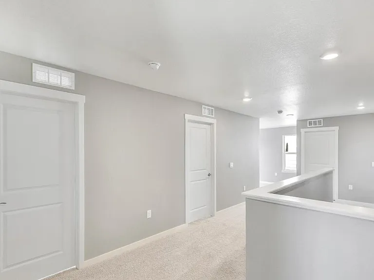 17941 Sky Pilot Ave — Photo 3