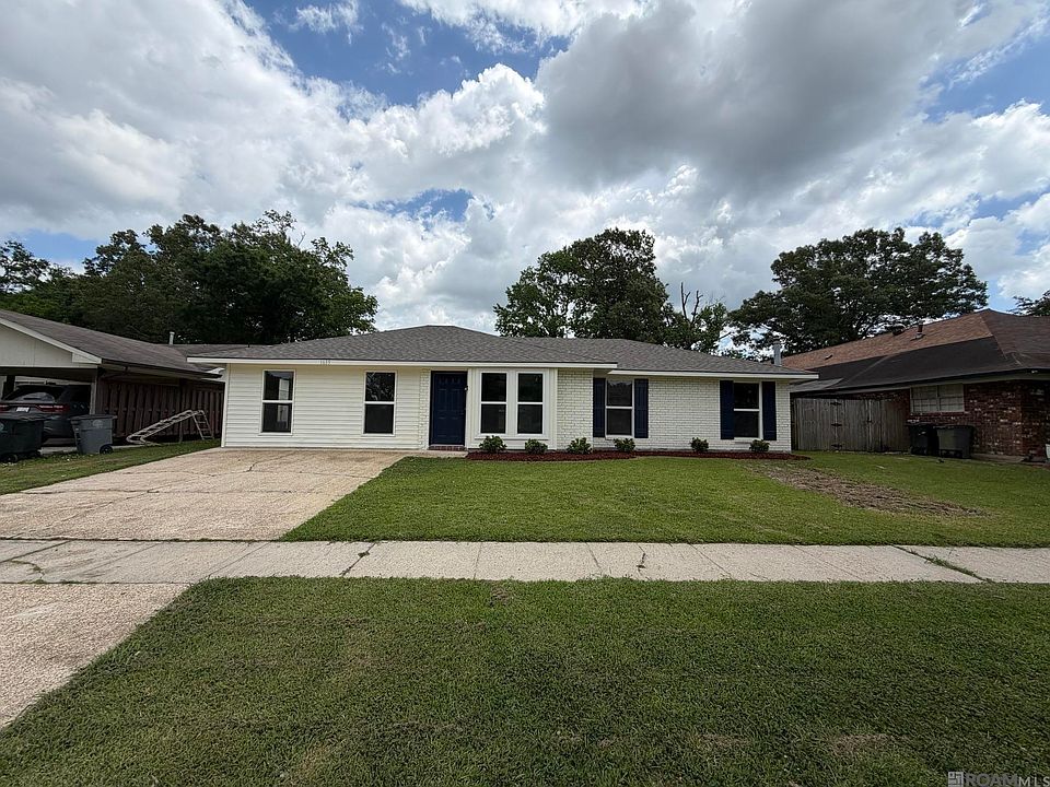 1st image of 1635 Outrigger Dr